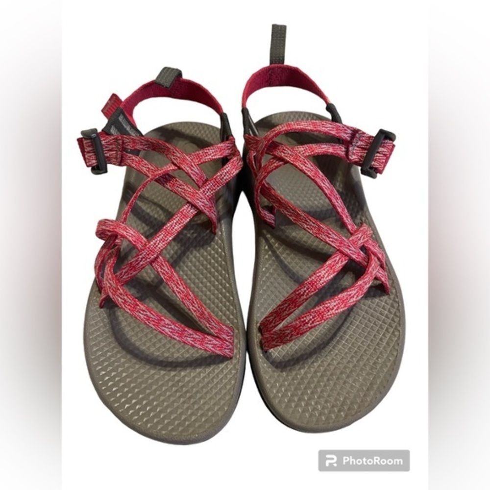 Girls Youth Chaco Sandals EUC us size 4
